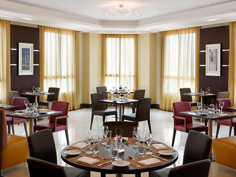 Marriott Executive Apartments Riyadh, Convention Center Kültér fotó